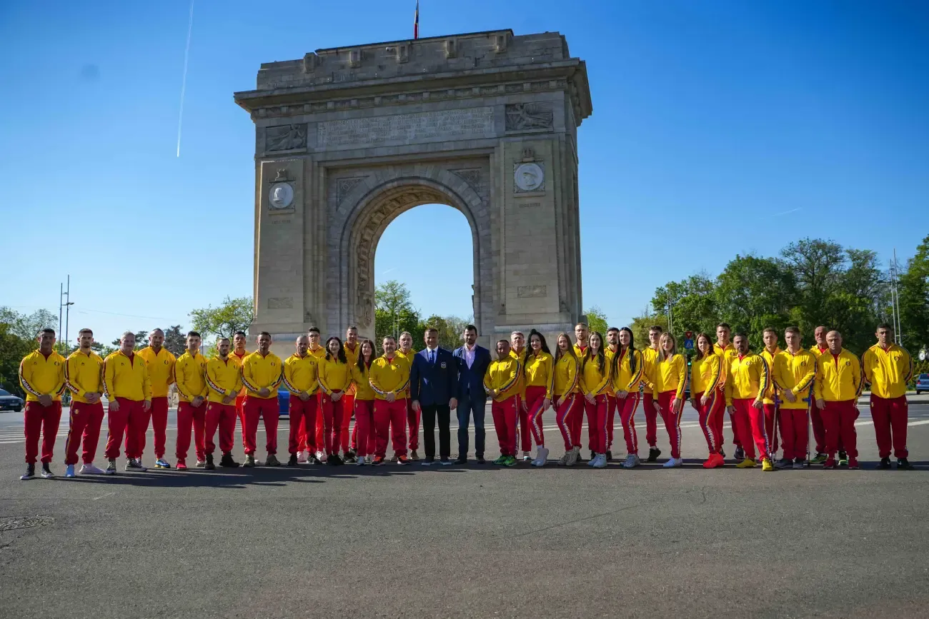 Lotul național FRCF la Arcul de Triumf din București, 2025